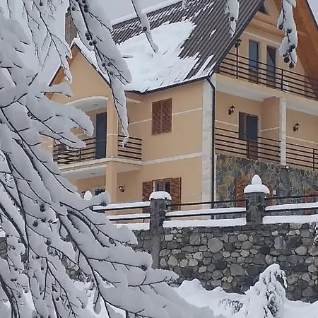 Cold Spring Gasthuis Theth