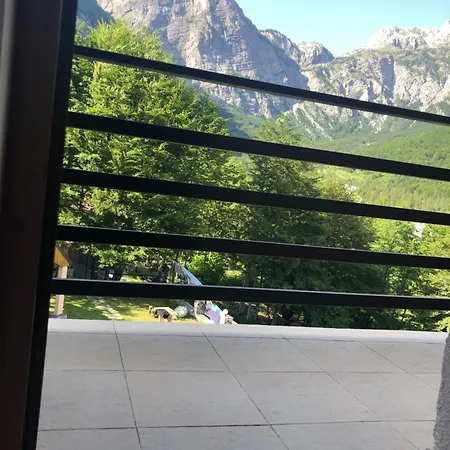 Πανσιόν Cold Spring Theth